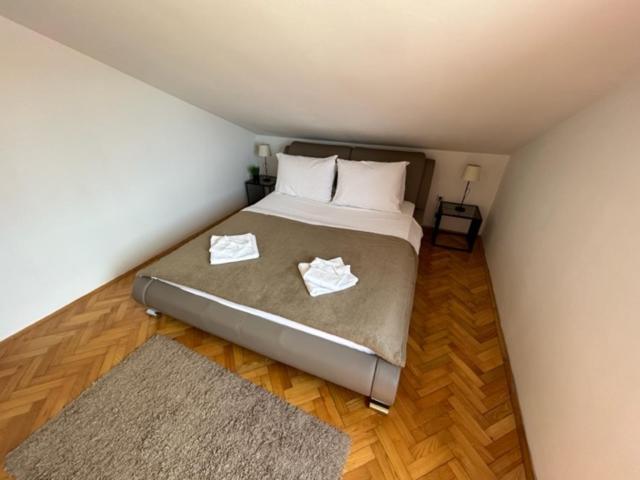 Apartments And Rooms Diana Zadar Extérieur photo