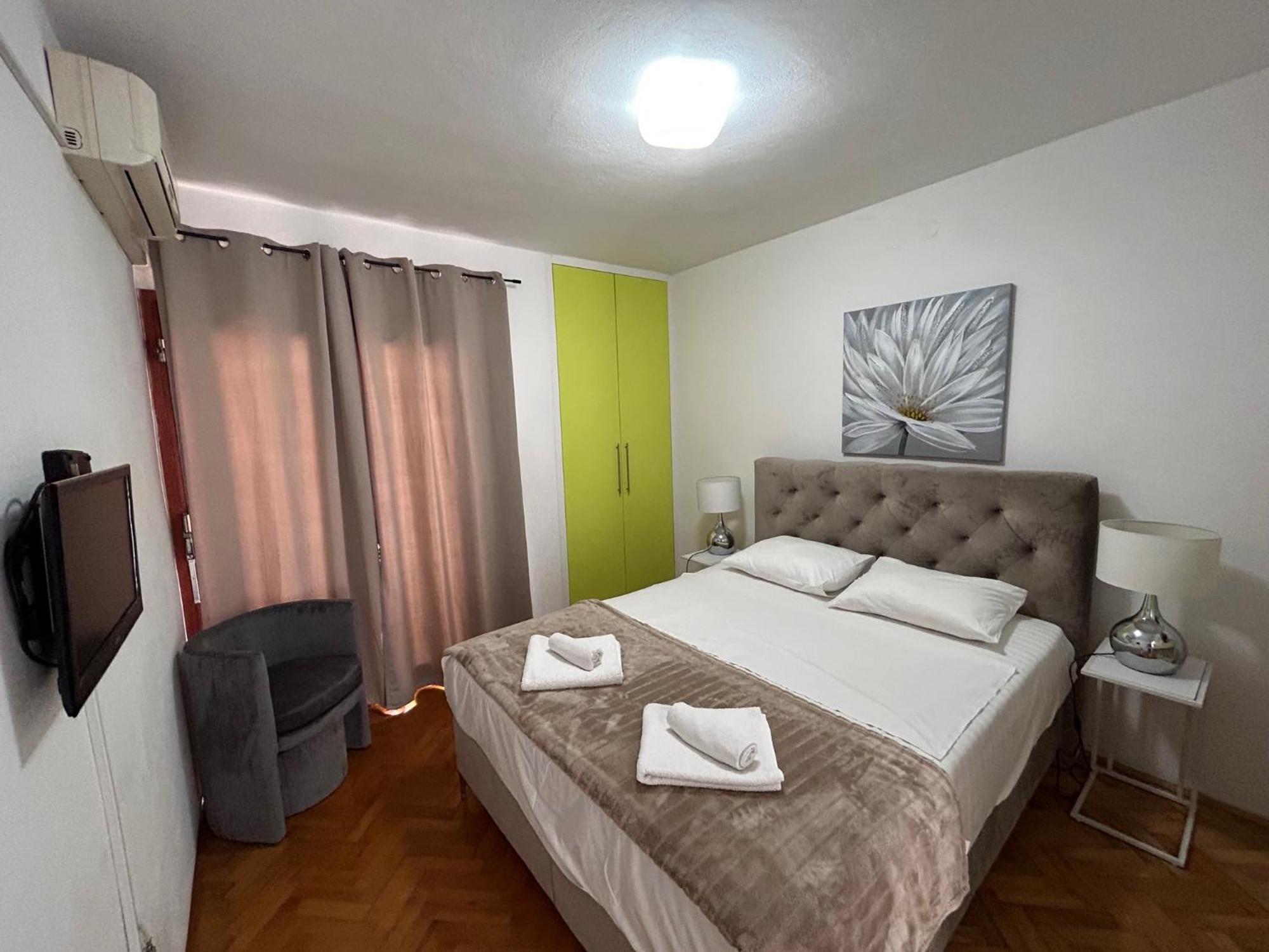 Apartments And Rooms Diana Zadar Extérieur photo