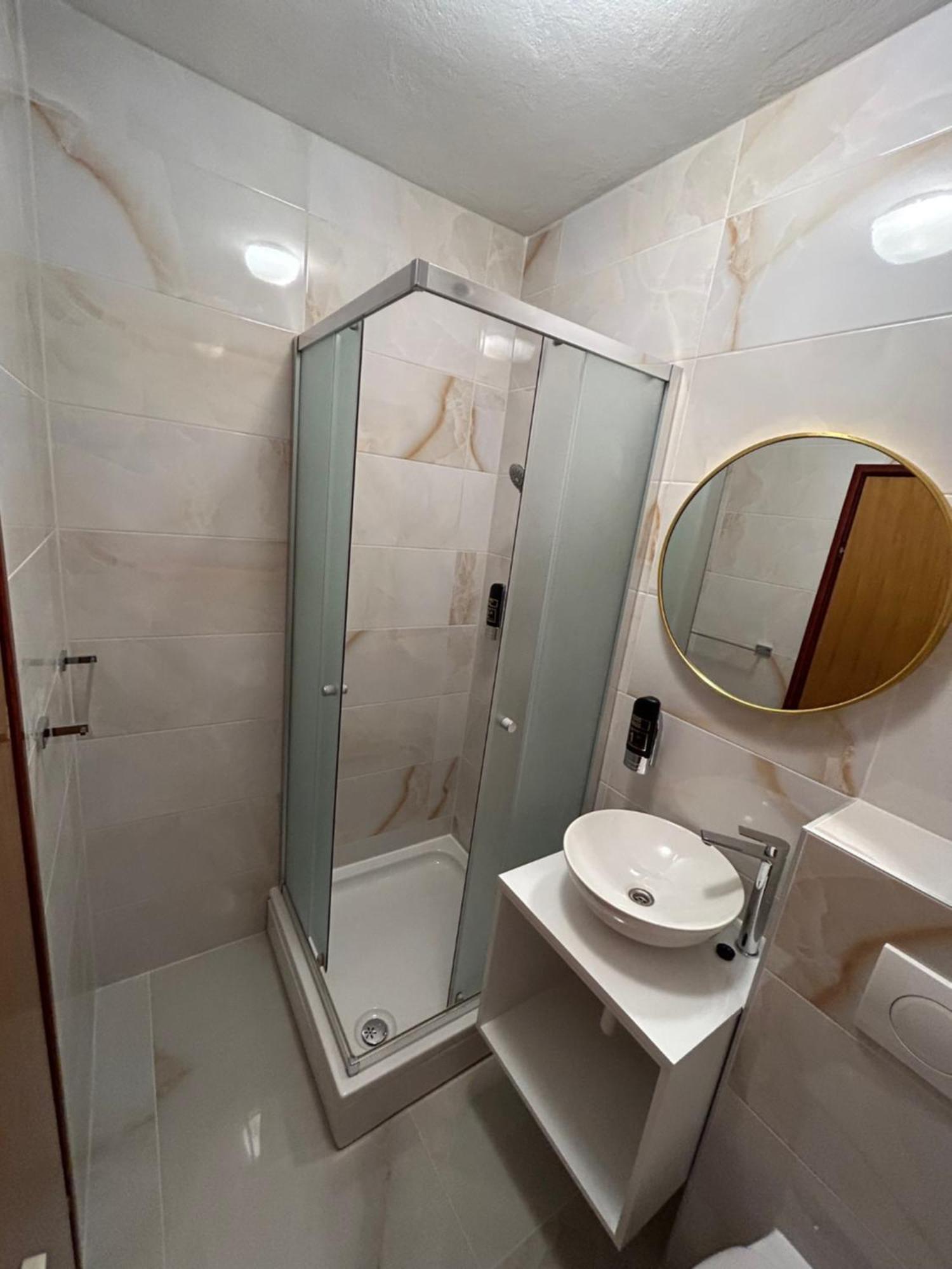 Apartments And Rooms Diana Zadar Extérieur photo